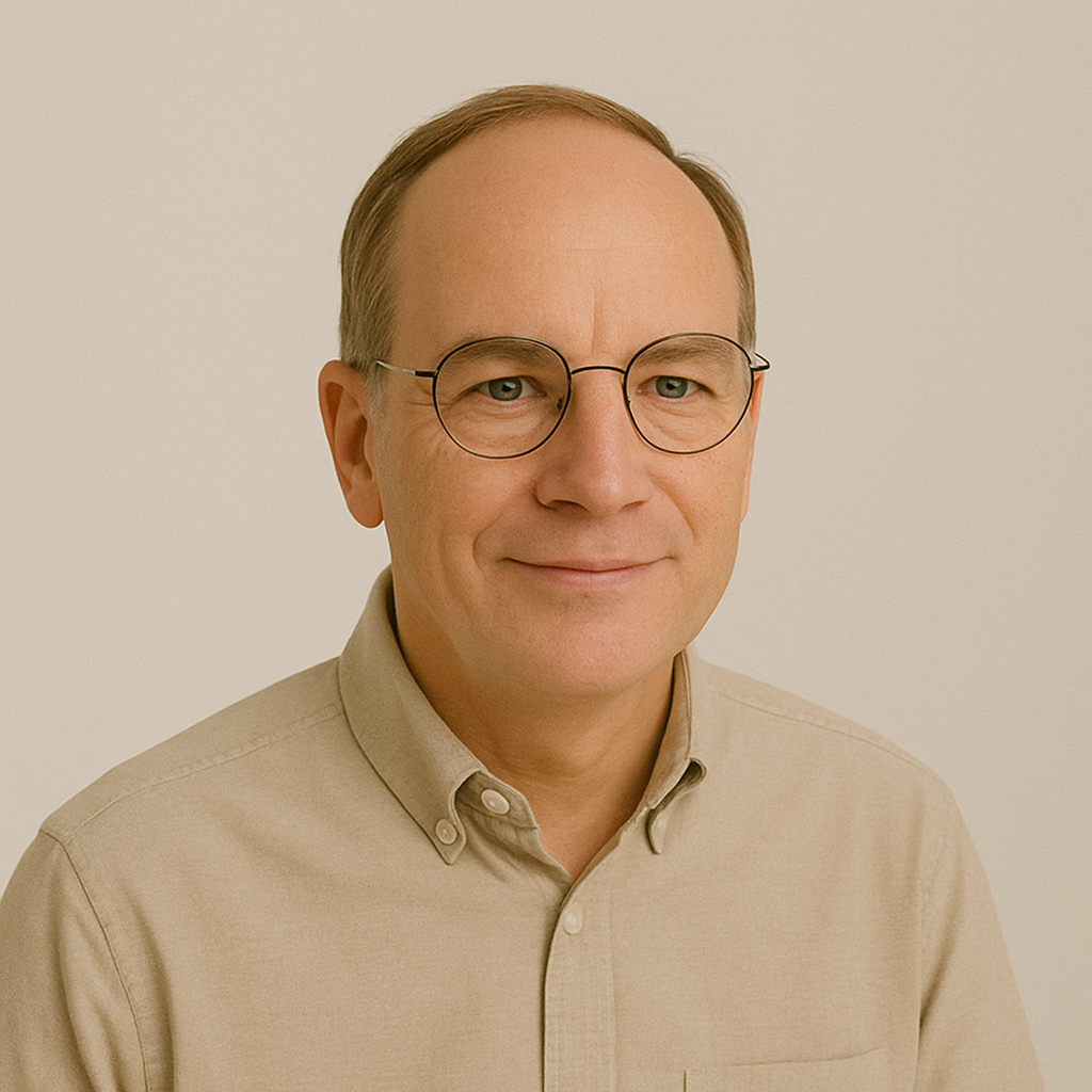 Why Varifocal Lenses at 40+ Are a Total Game Changer for Your Vision